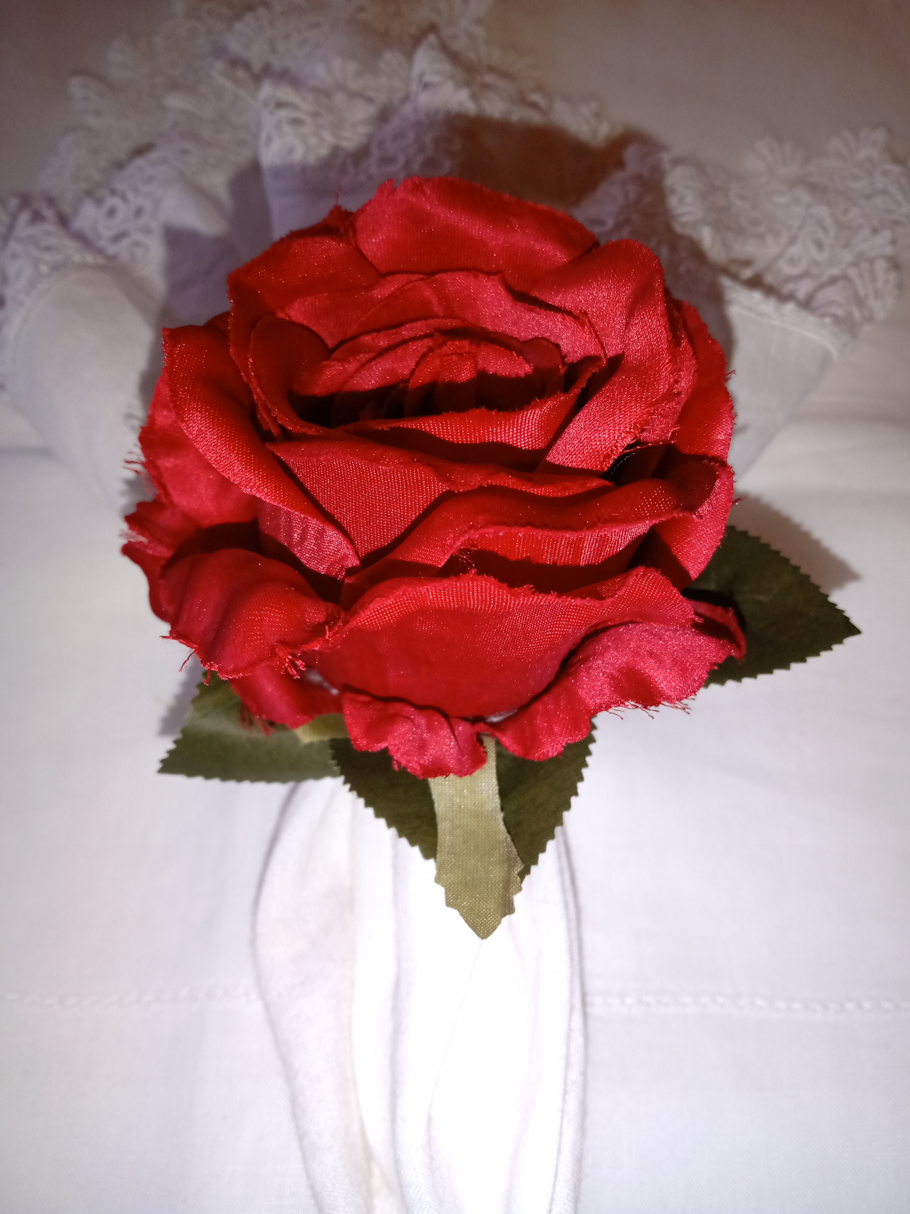 PORTA GUARDANAPO FLOR VERMELHA G