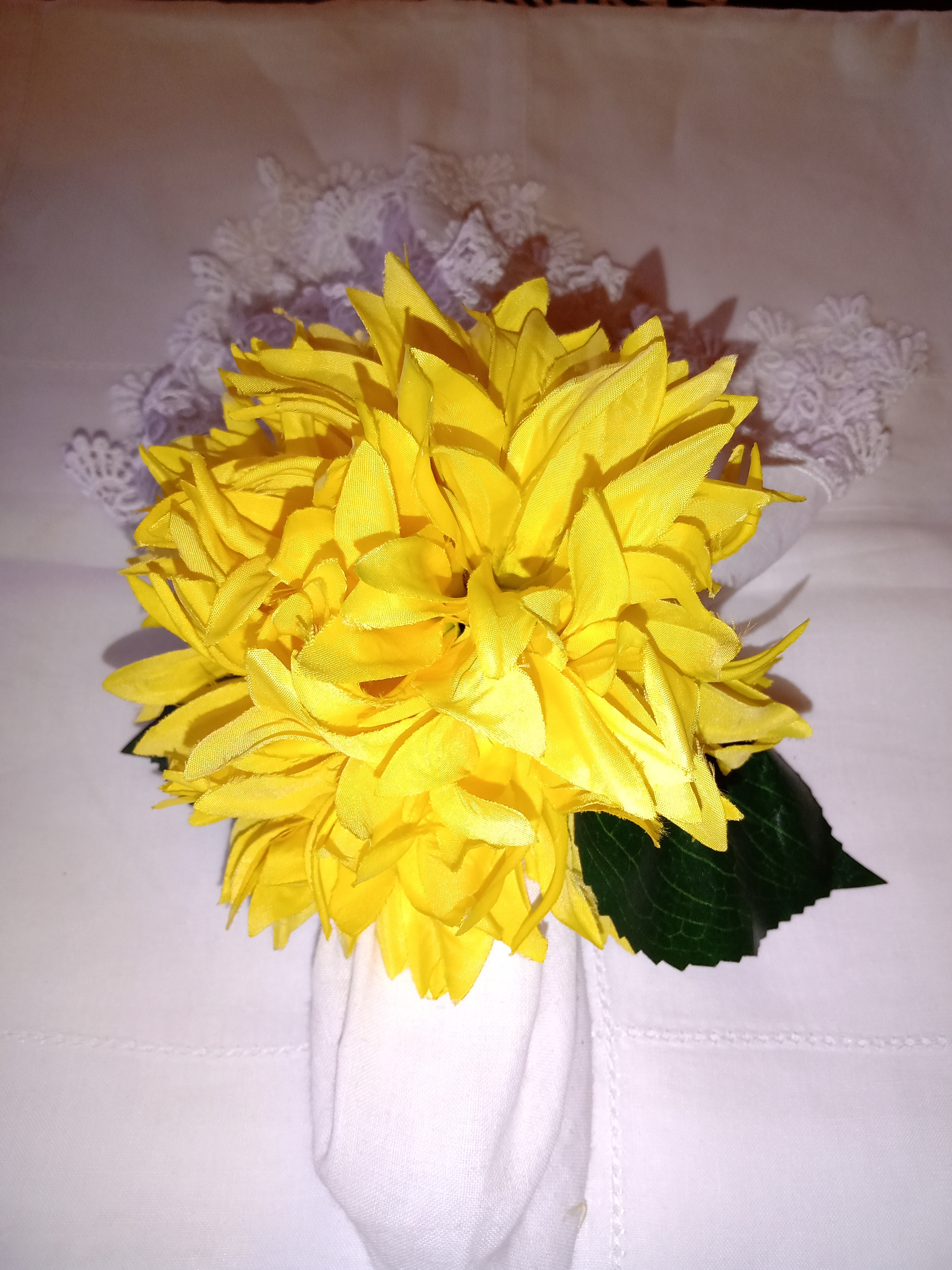 PORTA GUARDANAPO FLOR DALIA AMARELA